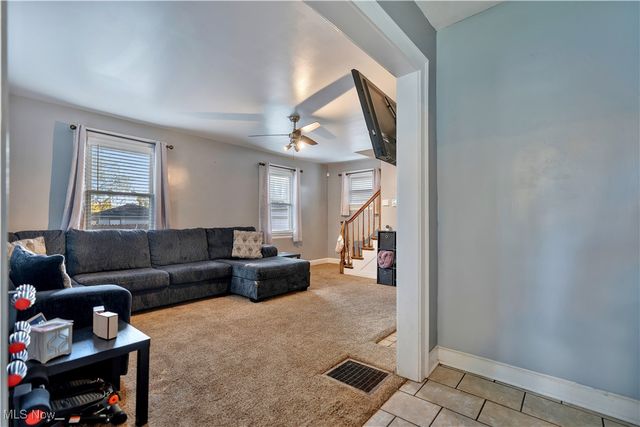 1361 Crescent Road SW, Canton, OH 44710