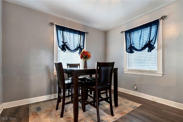 1361 Crescent Road SW, Canton, OH 44710