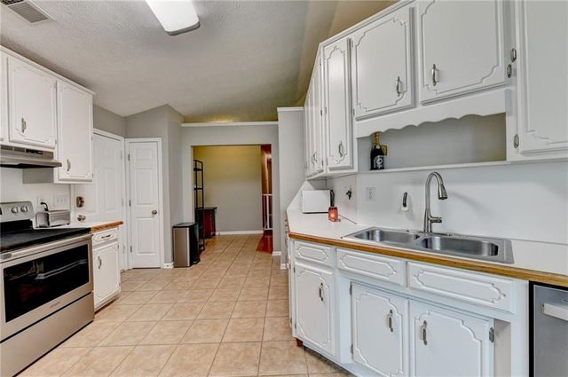64 Poseidon Way, Lawrenceville, GA 30045