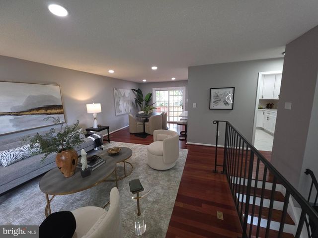 4504 LANTERN PL, Alexandria, VA 22306