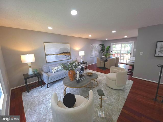4504 LANTERN PL, Alexandria, VA 22306