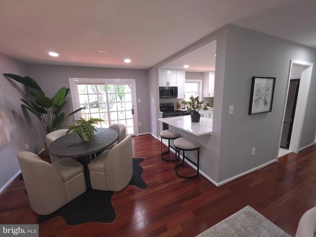4504 LANTERN PL, Alexandria, VA 22306