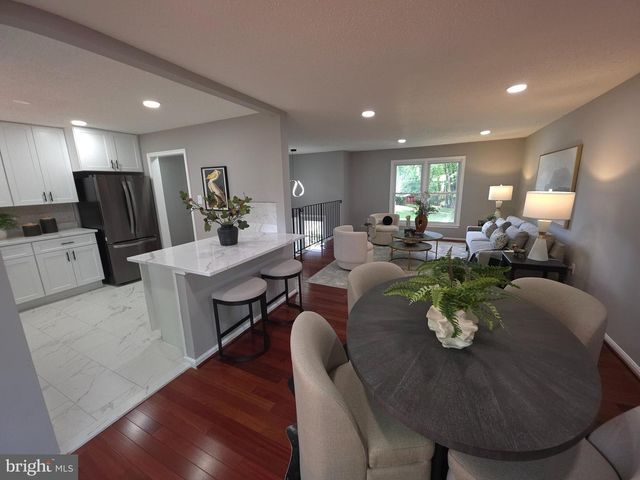 4504 LANTERN PL, Alexandria, VA 22306