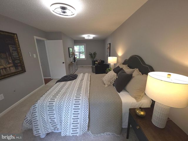 4504 LANTERN PL, Alexandria, VA 22306
