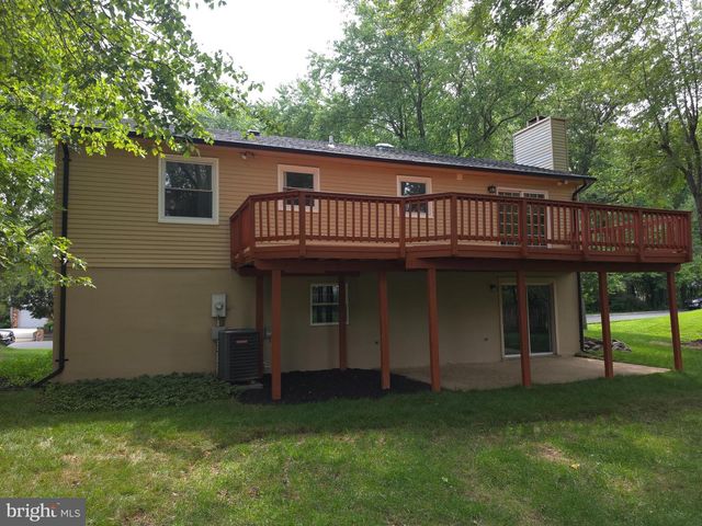 4504 LANTERN PL, Alexandria, VA 22306