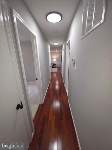 4504 LANTERN PL, Alexandria, VA 22306