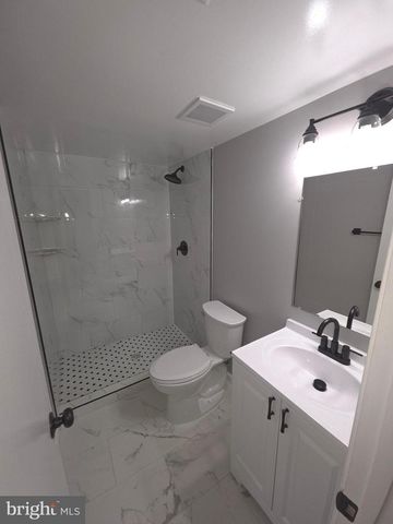 4504 LANTERN PL, Alexandria, VA 22306