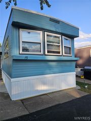 2080 River Road 15, Niagara Falls, NY 14304