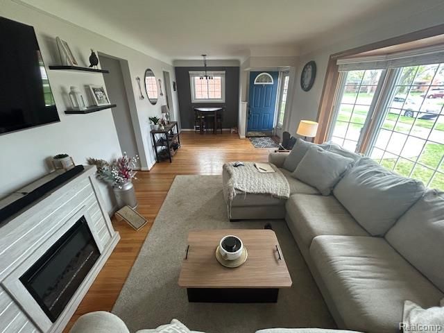 2331 Emeline Street, Trenton, MI 48183