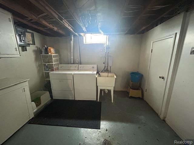 2331 Emeline Street, Trenton, MI 48183