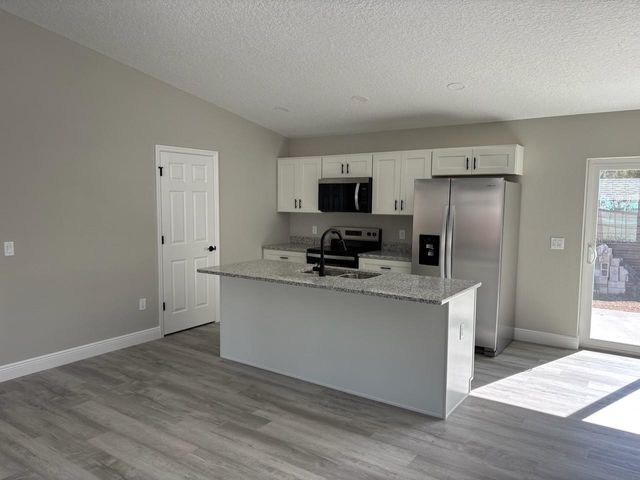 2434 W MENORES DRIVE, Citrus Springs, FL 34434