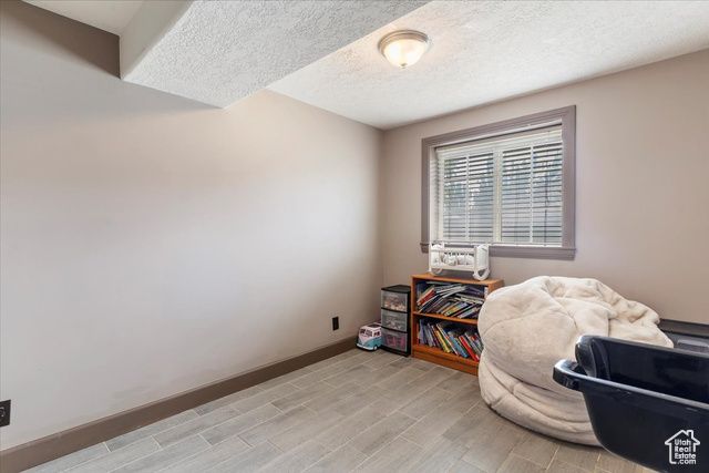 1030 W 1600 N, Harrisville, UT 84404