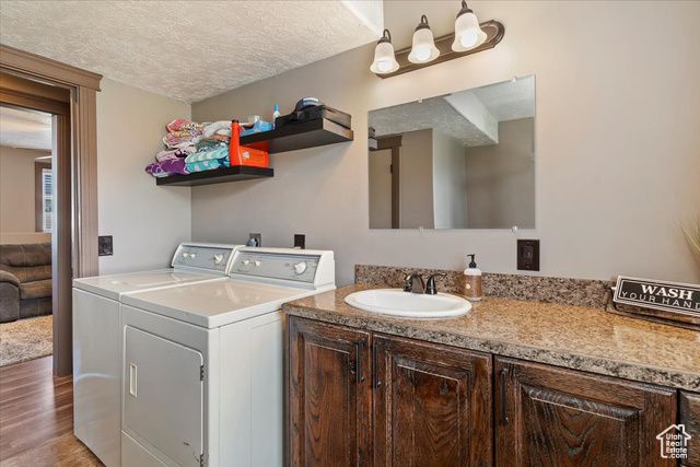 1030 W 1600 N, Harrisville, UT 84404