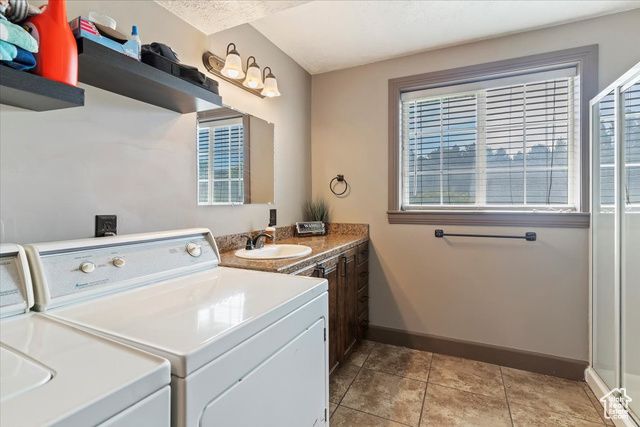 1030 W 1600 N, Harrisville, UT 84404