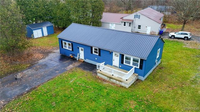 1 Forest Avenue, Evans, NY 14006