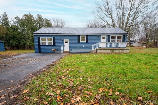 1 Forest Avenue, Evans, NY 14006