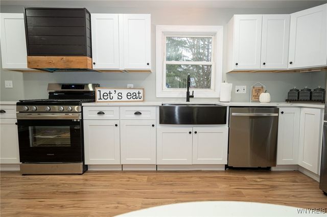 1 Forest Avenue, Evans, NY 14006