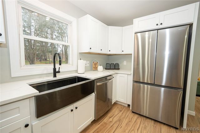 1 Forest Avenue, Evans, NY 14006