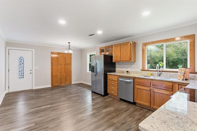 97 GADDIS NW Road, Cartersville, GA 30120