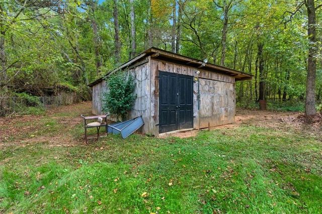 97 GADDIS NW Road, Cartersville, GA 30120