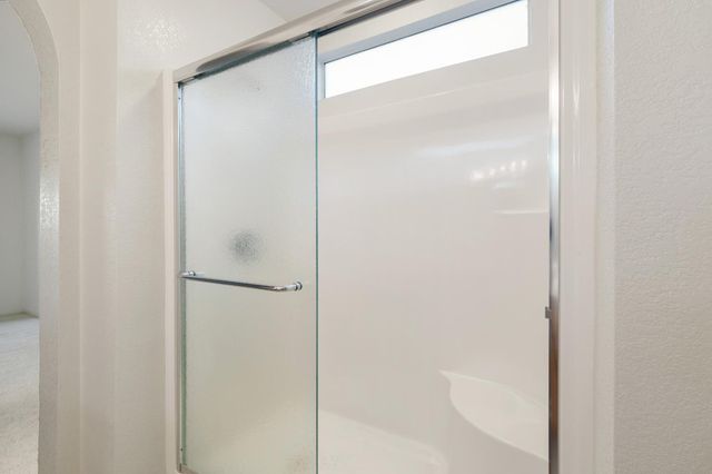 682 Village Dr, Galt, CA 95632