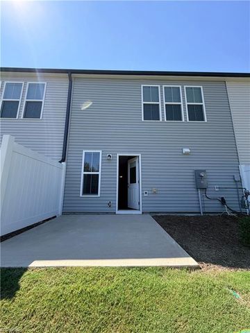 4020 Beckton Trail, Greensboro, NC 27282