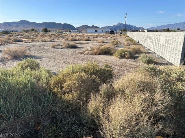 4320 Jasmine Street, Pahrump, NV 89048
