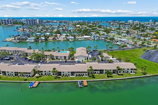 552 PLAZA SEVILLE COURT 97, Treasure Island, FL 33706