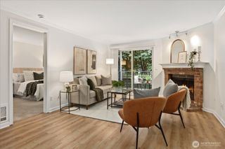 10018 NE 127th Place #B109, Kirkland, WA 98034