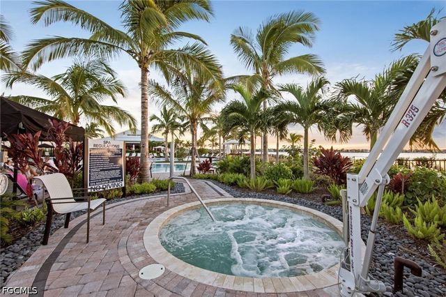 11790 Venetian Lagoon DR, Fort Myers, FL 33913