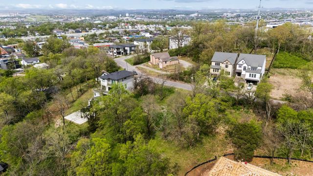 215 Marcia Ave, Nashville, TN 37209