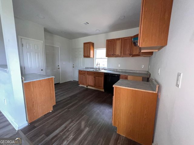 2830 Cherry Avenue, Macon, GA 31204