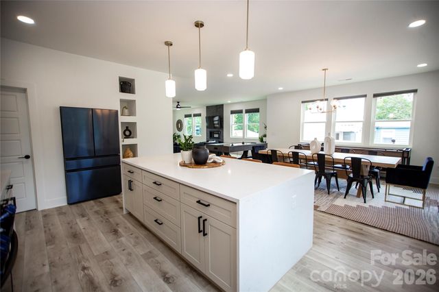 2629 Phillips Avenue, Charlotte, NC 28208