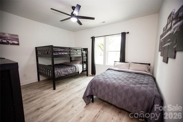 2629 Phillips Avenue, Charlotte, NC 28208