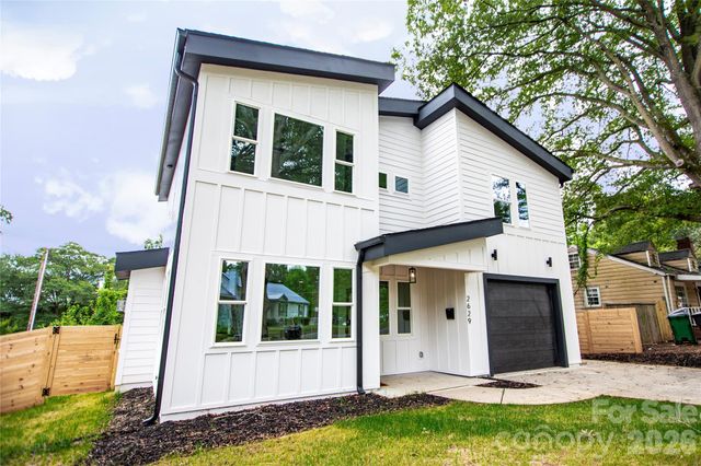 2629 Phillips Avenue, Charlotte, NC 28208