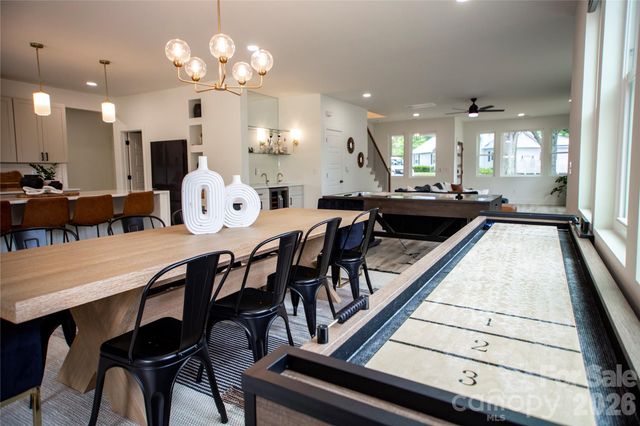 2629 Phillips Avenue, Charlotte, NC 28208