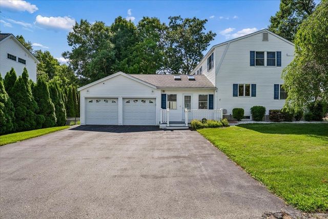 27 Lexington Avenue, Manchester, NH 03104