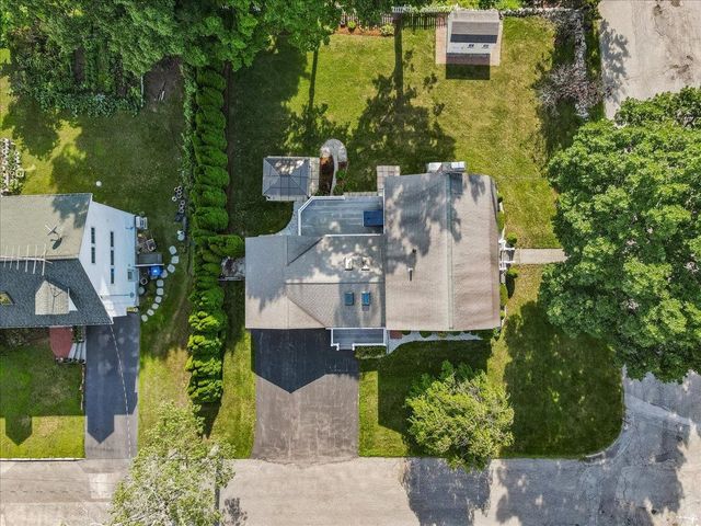 27 Lexington Avenue, Manchester, NH 03104