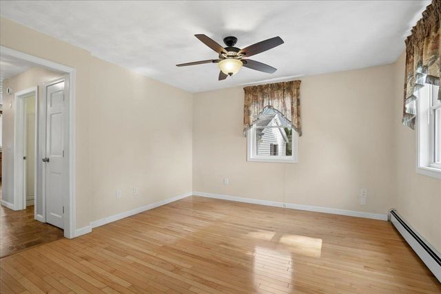 27 Lexington Avenue, Manchester, NH 03104