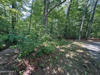 135 Oakview Road, Farner, TN 37333