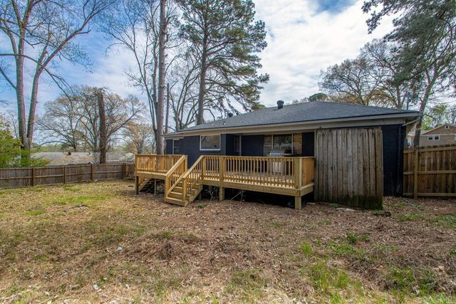 1110 Oakwood Drive, Benton, AR 72015