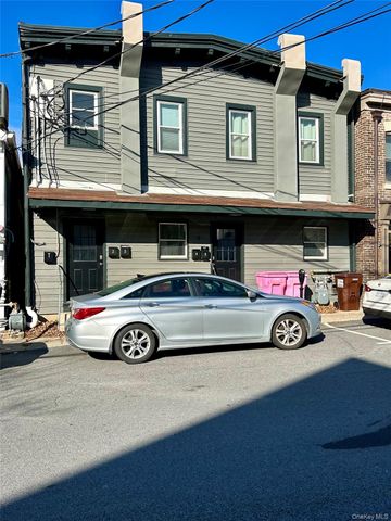 9 First Street A3, Warwick, NY 10990