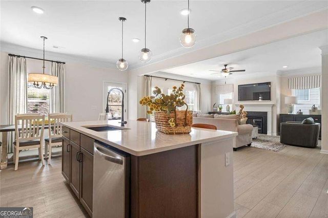161 Hadley Way, Cartersville, GA 30120