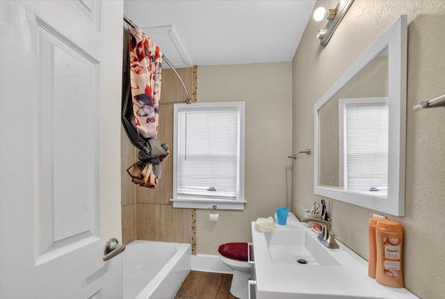 4149 N 19th STREET, Milwaukee, WI 53209