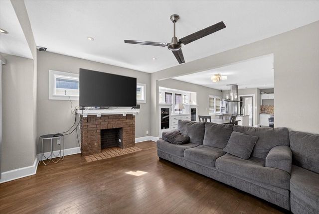 4149 N 19th STREET, Milwaukee, WI 53209