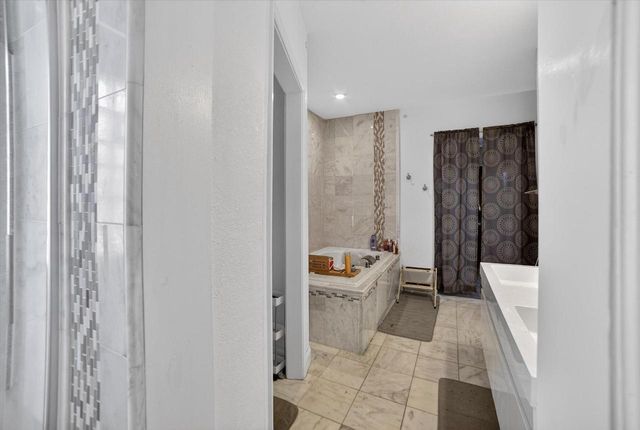 4149 N 19th STREET, Milwaukee, WI 53209