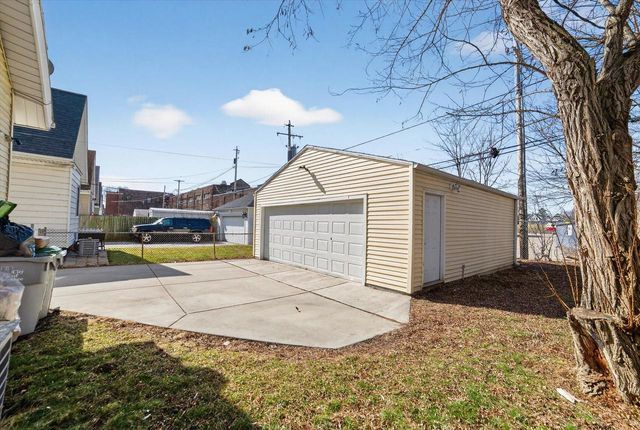 4149 N 19th STREET, Milwaukee, WI 53209