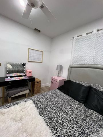 2331 NW 96th Terrace 17H, Pembroke Pines, FL 33024