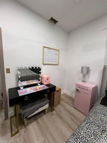 2331 NW 96th Terrace 17H, Pembroke Pines, FL 33024