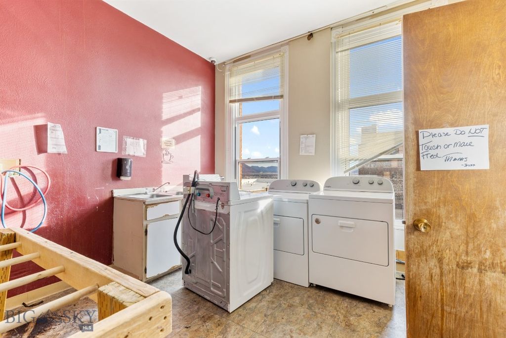 68 W Broadway Street W, Butte, MT 59701 photo 22